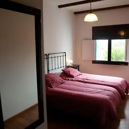 Wayo, Rural House * Tias